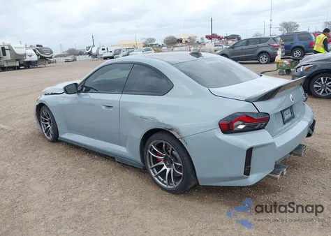 2023 BMW M2 z USA, uszkodzony, nr VIN 3MF13DM0XP8D11915